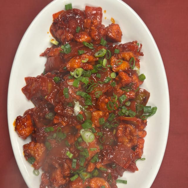 CHILLI CHICKEN.